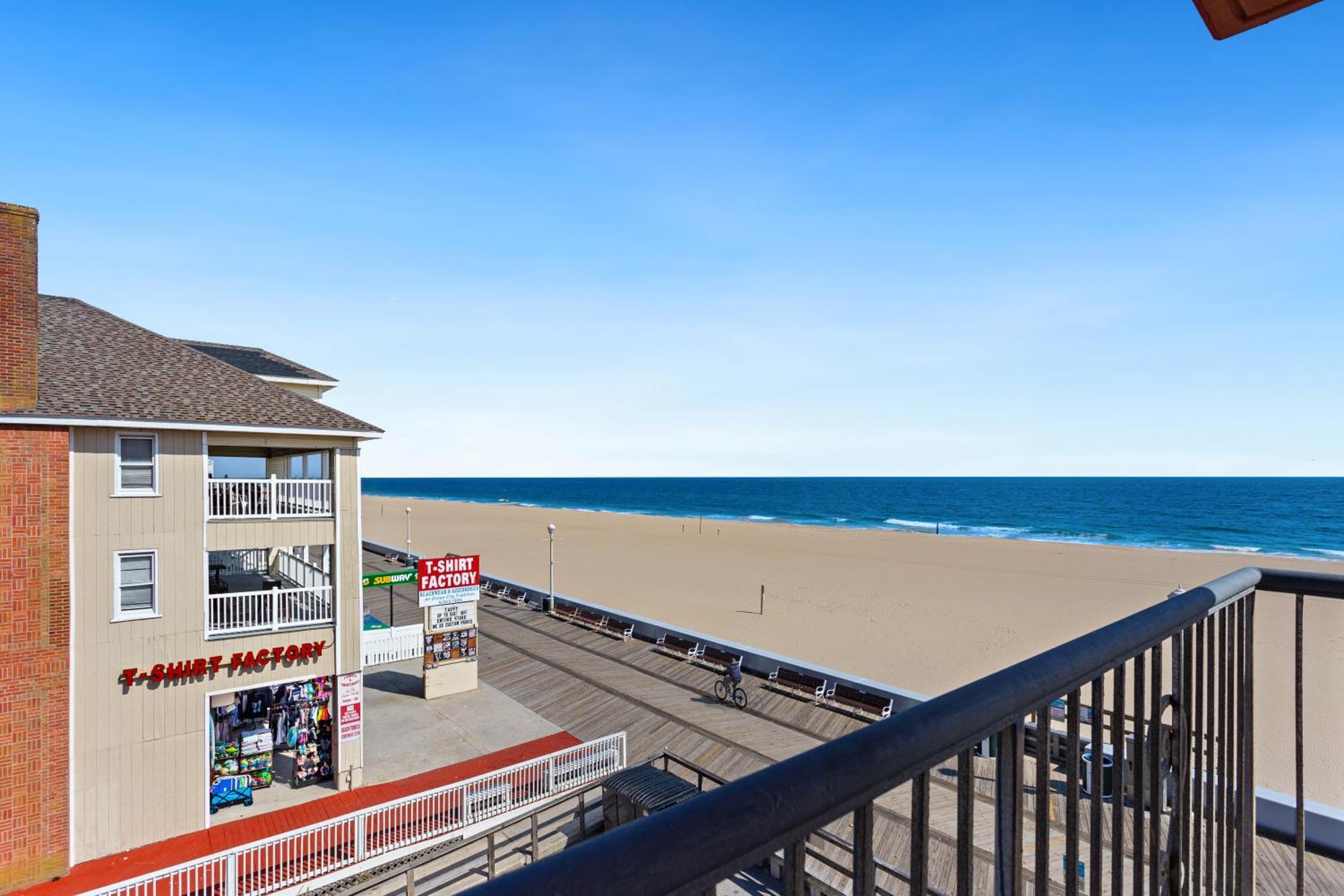 Americana Motor Inn On Boardwalk Оушън Сити Екстериор снимка